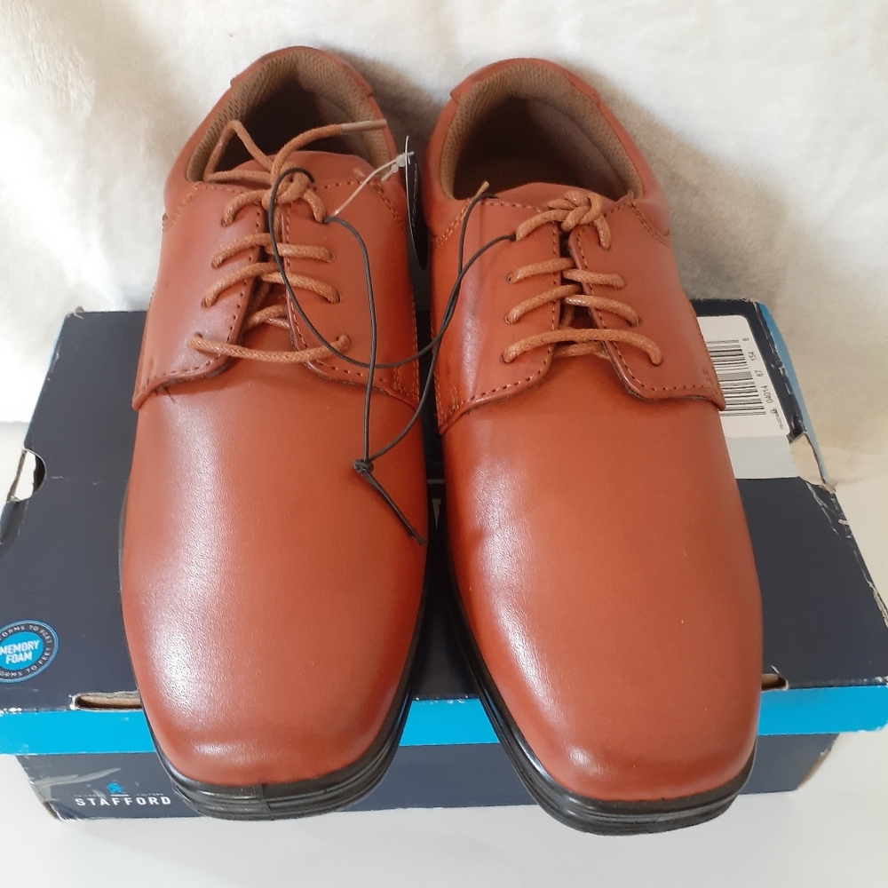 STAFFORD   SHOES   SIZE  6M
